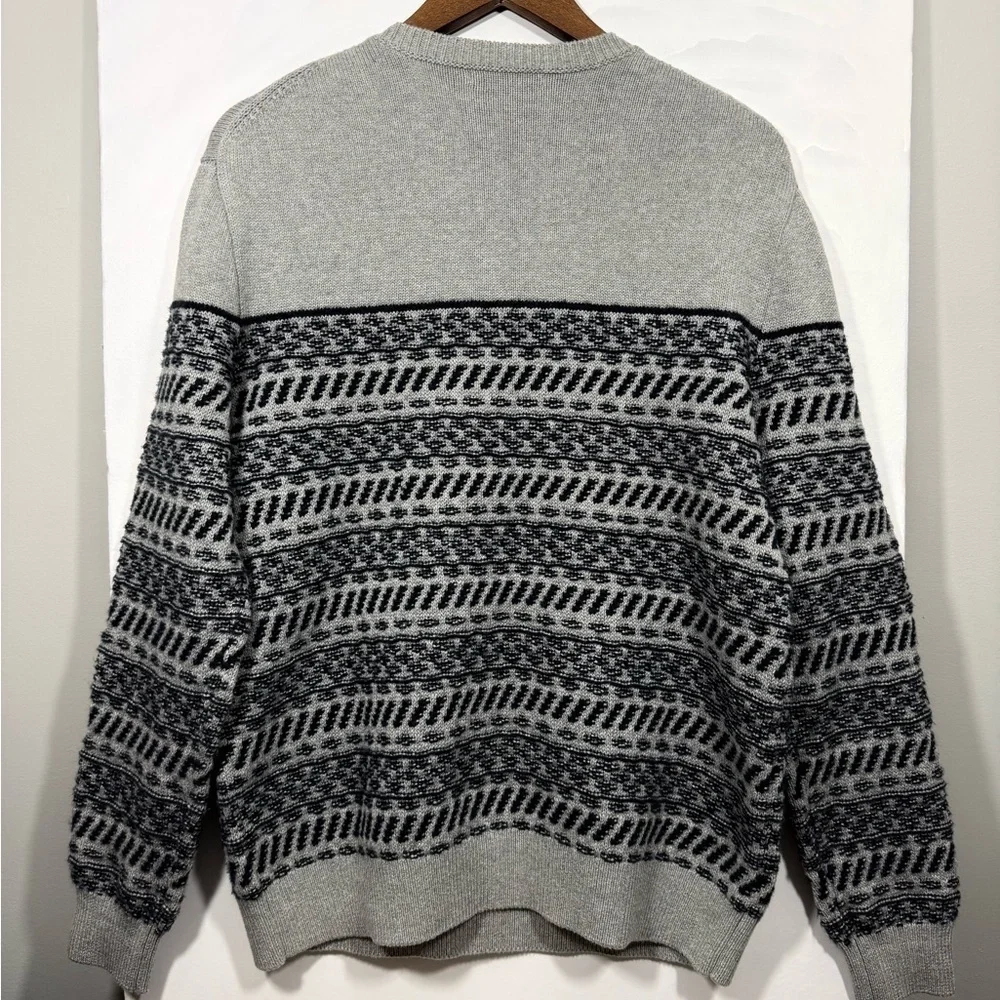 Banana Republic Men's Gray and Black Size L Crewneck Sweater
